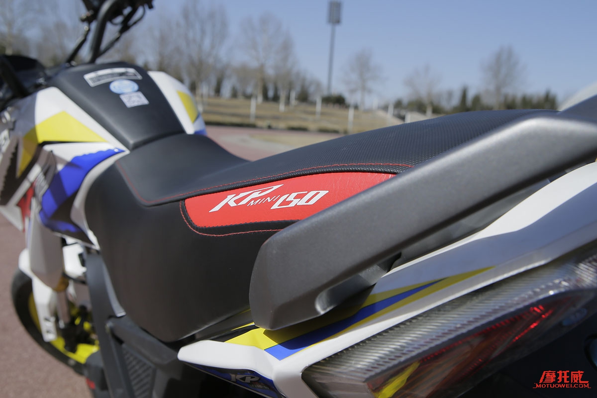 《原创试驾》城市运动小MINI力帆KPMINI摩托车试驾