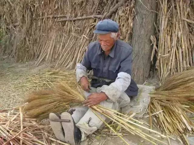 即将消失的传统手艺,即将消失的传统手艺剃头匠