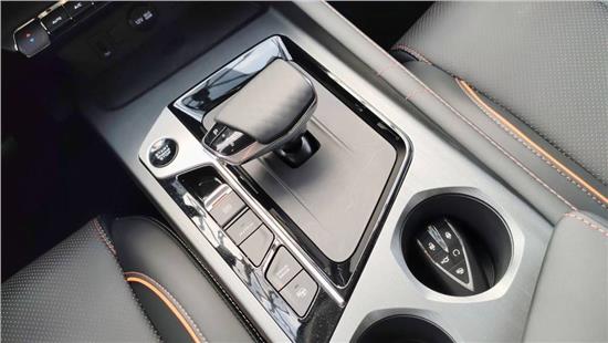 长安汽车x7plus带你云游中国,欧尚x7plus雪地视频