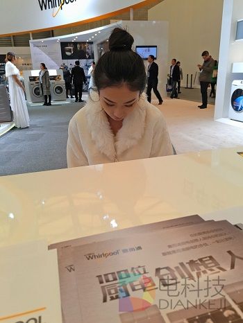 妹子多过车展所有AWE你想看的都在这里