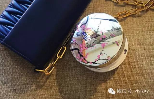 好看的底妆当然要从粉饼开始,十大公认好用便宜的底妆粉饼