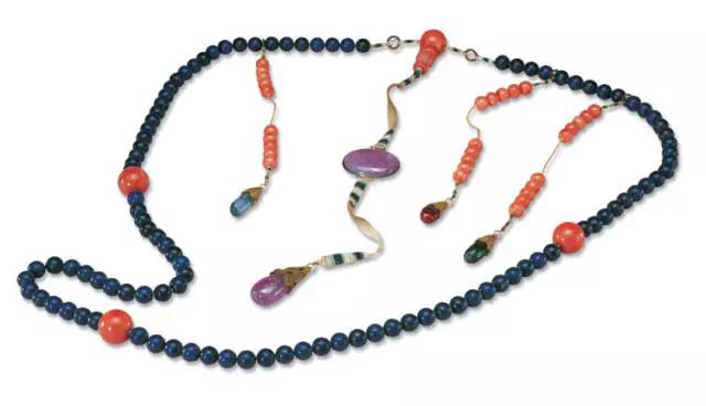 慈禧带什么珠子最值钱,慈禧的帝王绿佛珠