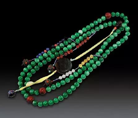 慈禧带什么珠子最值钱,慈禧的帝王绿佛珠