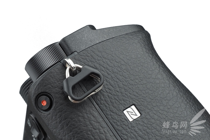 索尼微单a6300使用技巧,索尼a6300相机解析