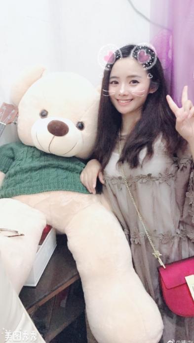 666，又一个熊猫主播来斗鱼了，现在的斗鱼已是7姐时代