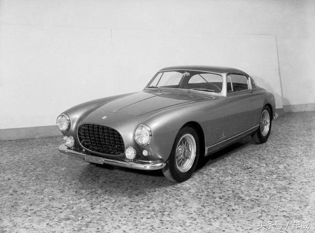 70张珍贵老照片,70年代珍贵照片100张