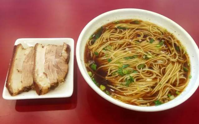 你这么懂事一定很辛苦吗,你这么懂事一定活得很辛苦