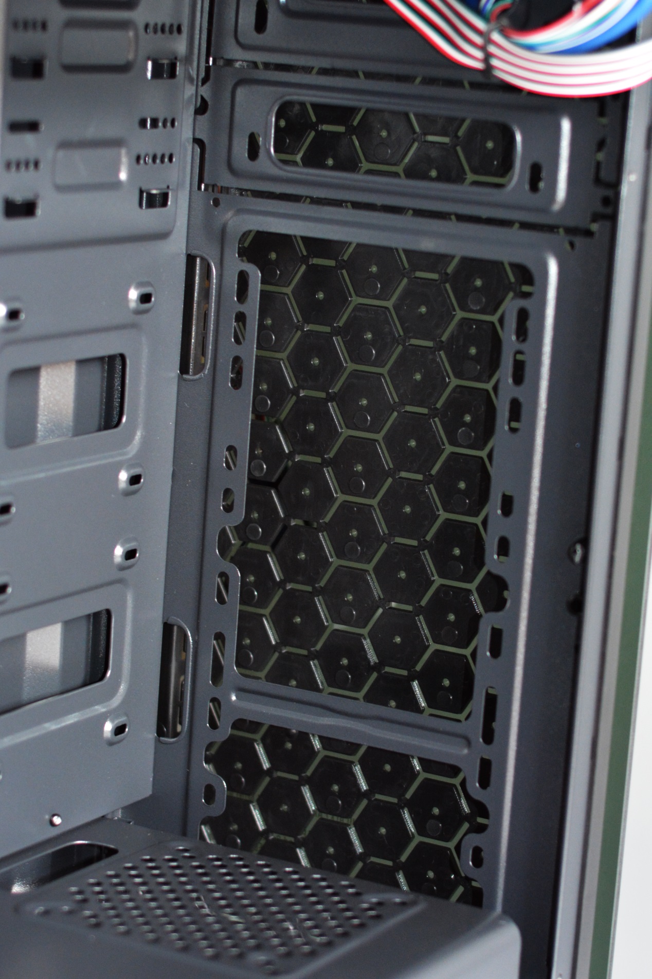 炫酷电竞游戏机箱哪家强,炫酷电竞游戏电脑机箱推荐