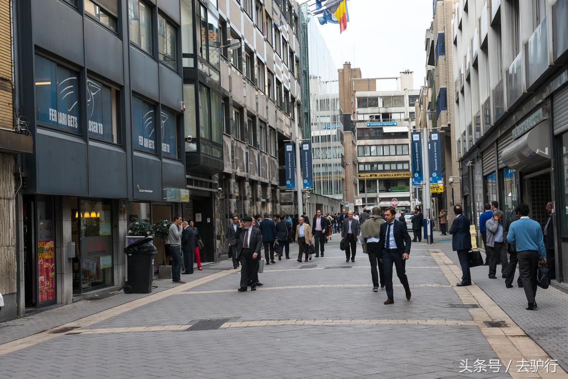 这条街女生唱的完整版,这条街女生部分伴奏