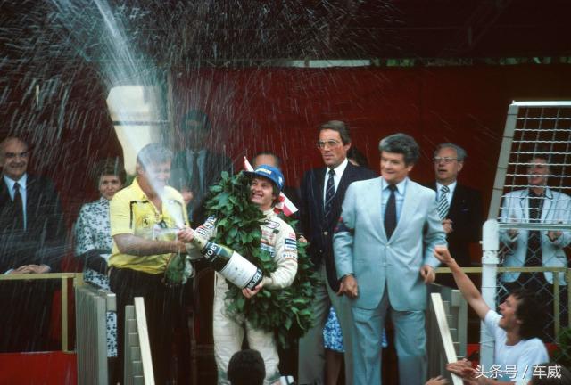 70张珍贵老照片,70年代珍贵照片100张