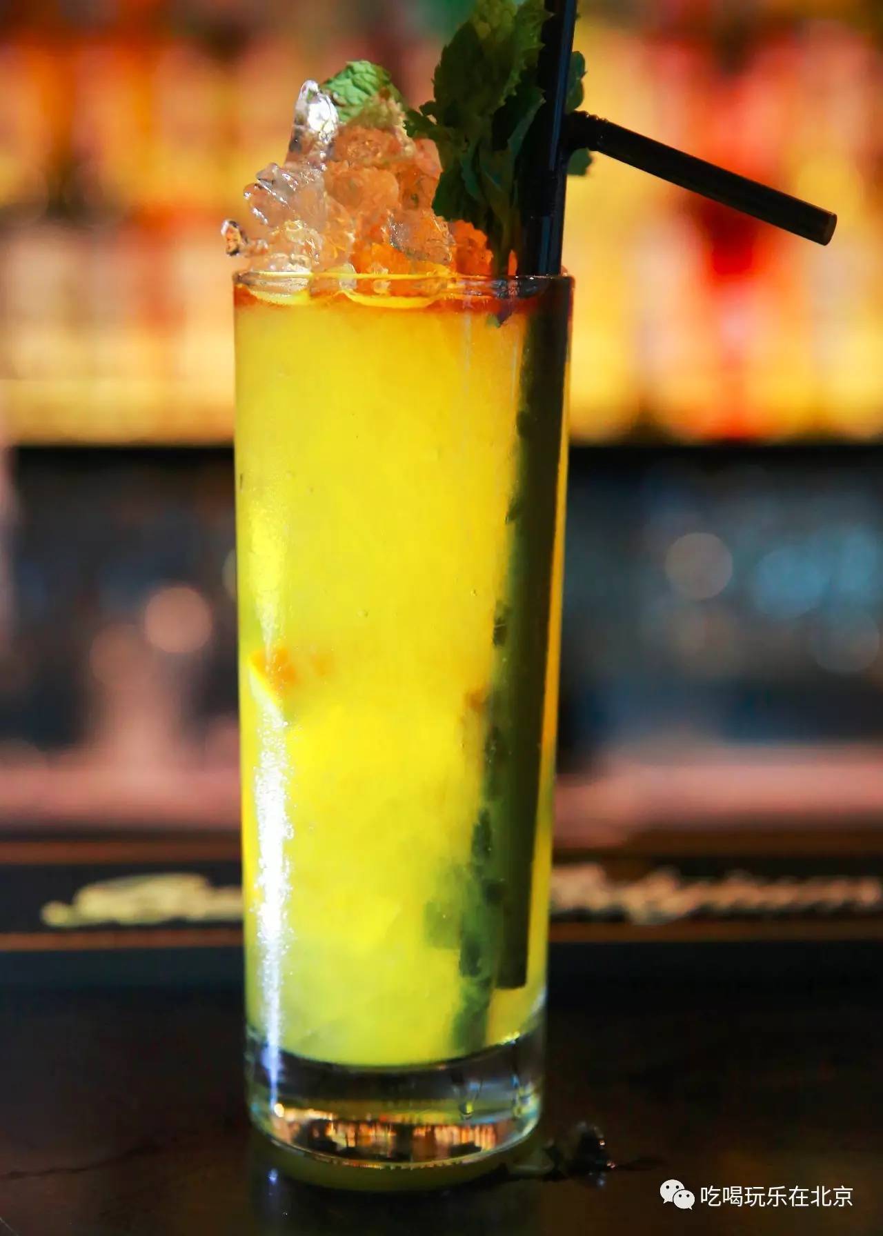 三里屯的这家店，让我甘心被“无人头”戏弄