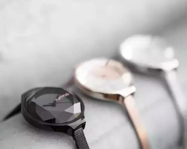 王子文ap手表同款,潘帅名表