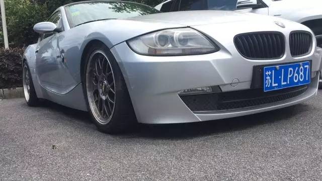 宝马z4启动时异响,宝马z4低速有时候有哒哒的异响