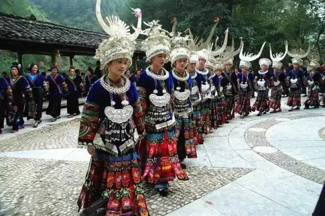 凯里黄平苗族服饰穿戴,凯里苗族服饰大全