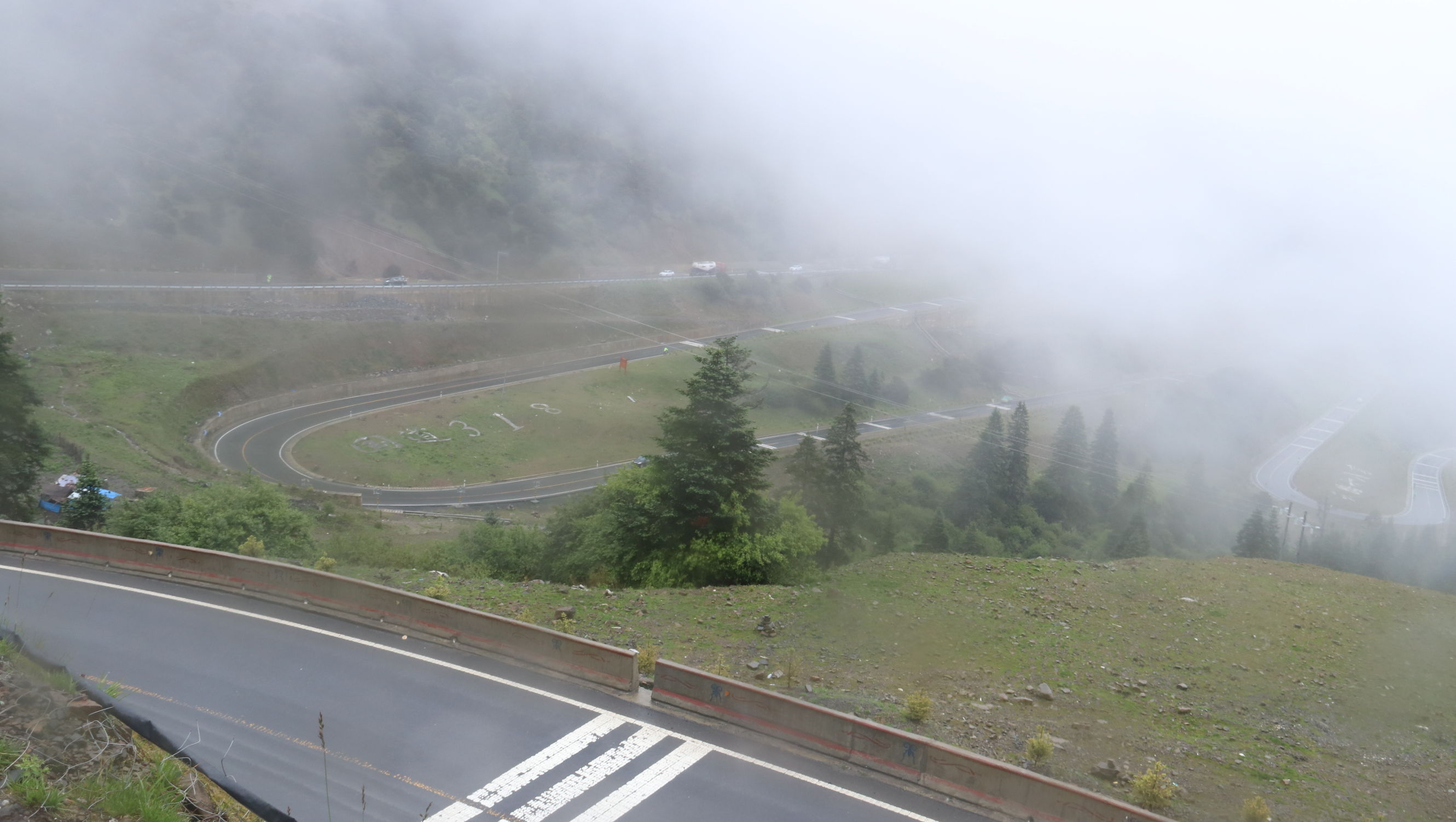 川藏自驾游巴塘至芒康,西藏芒康至丽江泸沽湖旅行
