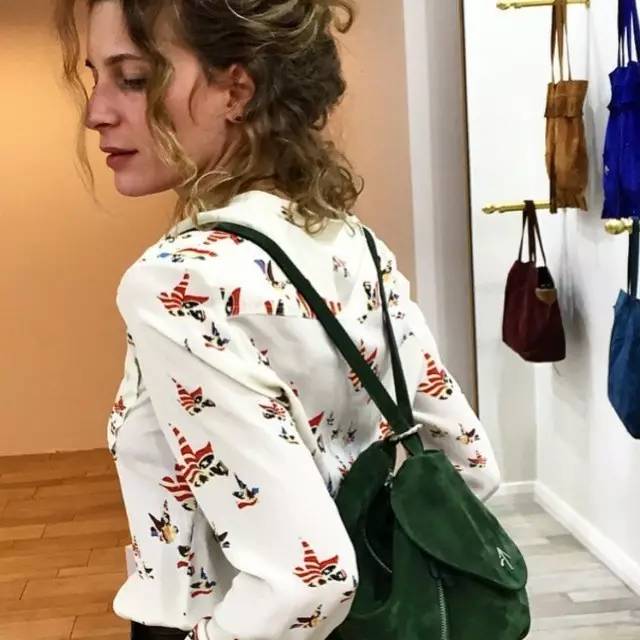 双肩包种草视频,双肩包种草好看能装不贵