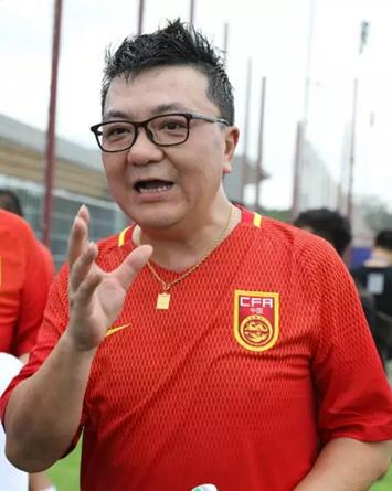 足坛巨星遇到明星,足坛名嘴有哪些