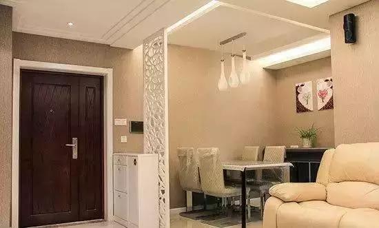 鞋柜正对楼梯有什么忌讳,带屏风的鞋柜正对入户门好吗