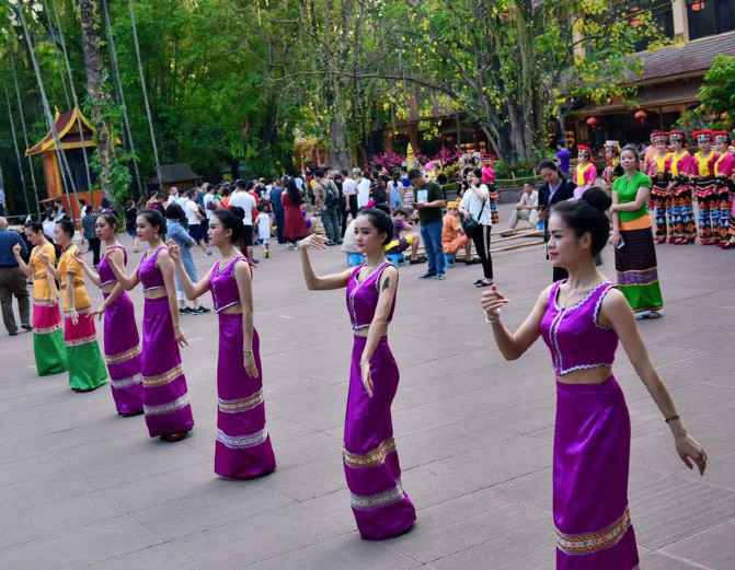 去西双版纳旅游吃住行攻略,去西双版纳旅行自由行攻略