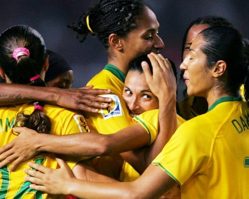 玛塔写给14岁的自己的一封信：偏见不息，战斗不止