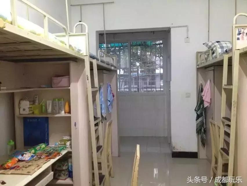 成都的大学宿舍排名,高校宿舍测评