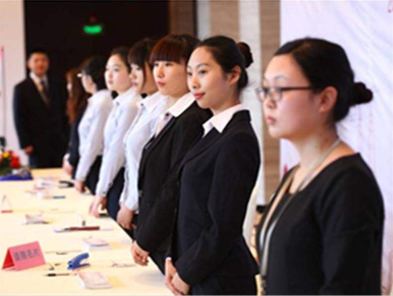 澳大利亚申请技术移民总体费用,澳大利亚移民评分多少能移民