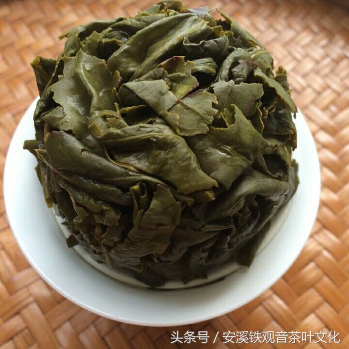 正宗安溪茶叶铁观音多少钱一斤,安溪铁观音茶叶一般多少钱一斤