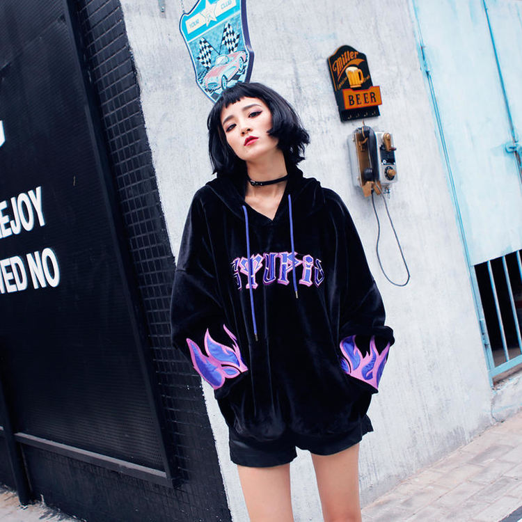 夏日穿搭oversize穿搭,洋气外穿遮肉早秋上衣女oversize