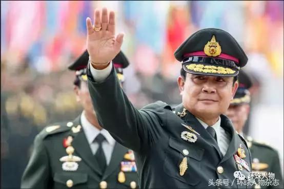 英拉兄妹现身图片,英拉兄妹的新年祝福