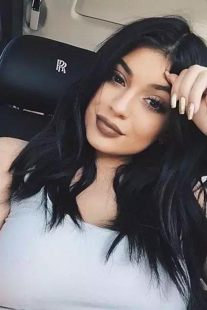 黑黄皮怎么选口红?哪种最显白?哪些雷区不要踩?