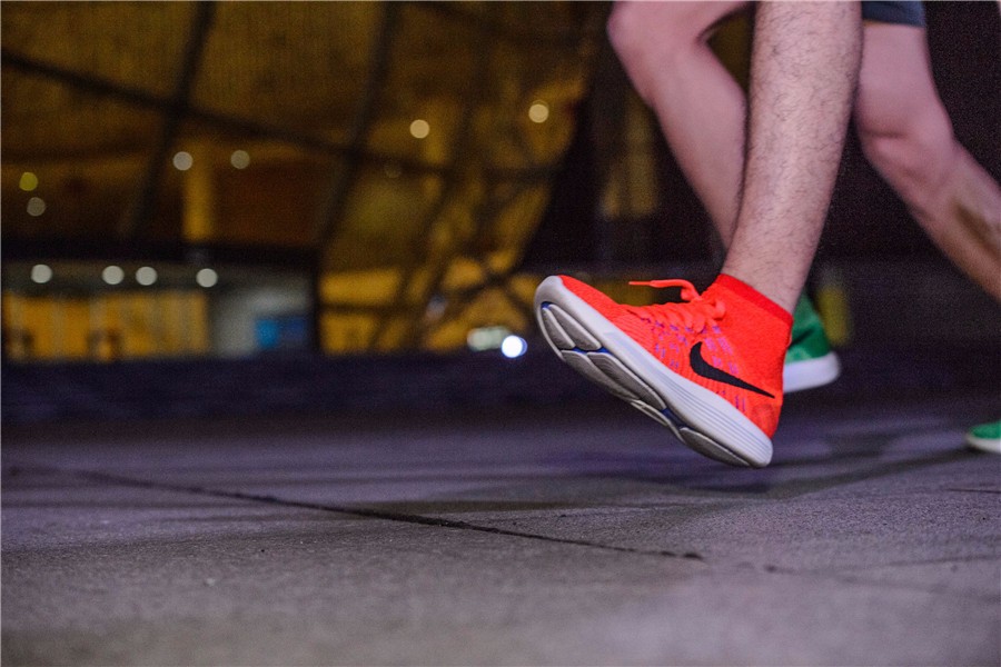 nikelunarepic璇勬祴,nikelunarepicflyknit娴嬭瘎