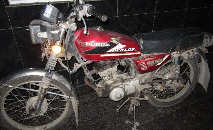 濒临废铁CG125改装复古，还是黑色经典