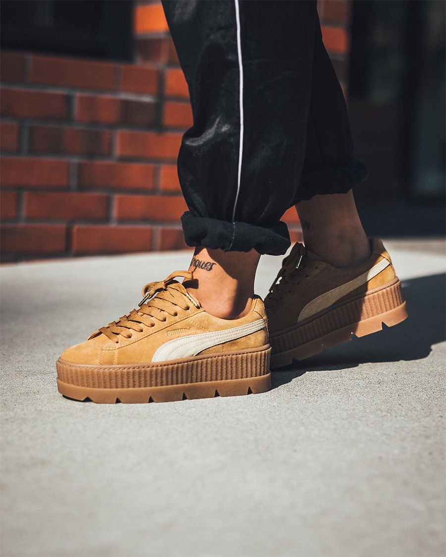 彪马松糕鞋蕾哈娜穿起来,蕾哈娜彪马联名紫色鞋子穿搭