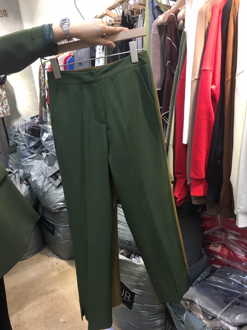 广州汇美十三行批发市场流行趋势,你hold住吗?