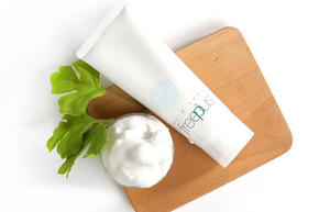 一见倾心再见如故,一见倾心再见如故余承恩