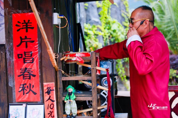 历史底蕴与现代繁华在此交融,历史与现代并存的城市