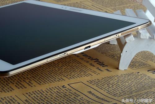 三星tabs8ultra5g版和wlan版区别,三星galaxytabs8+跑分