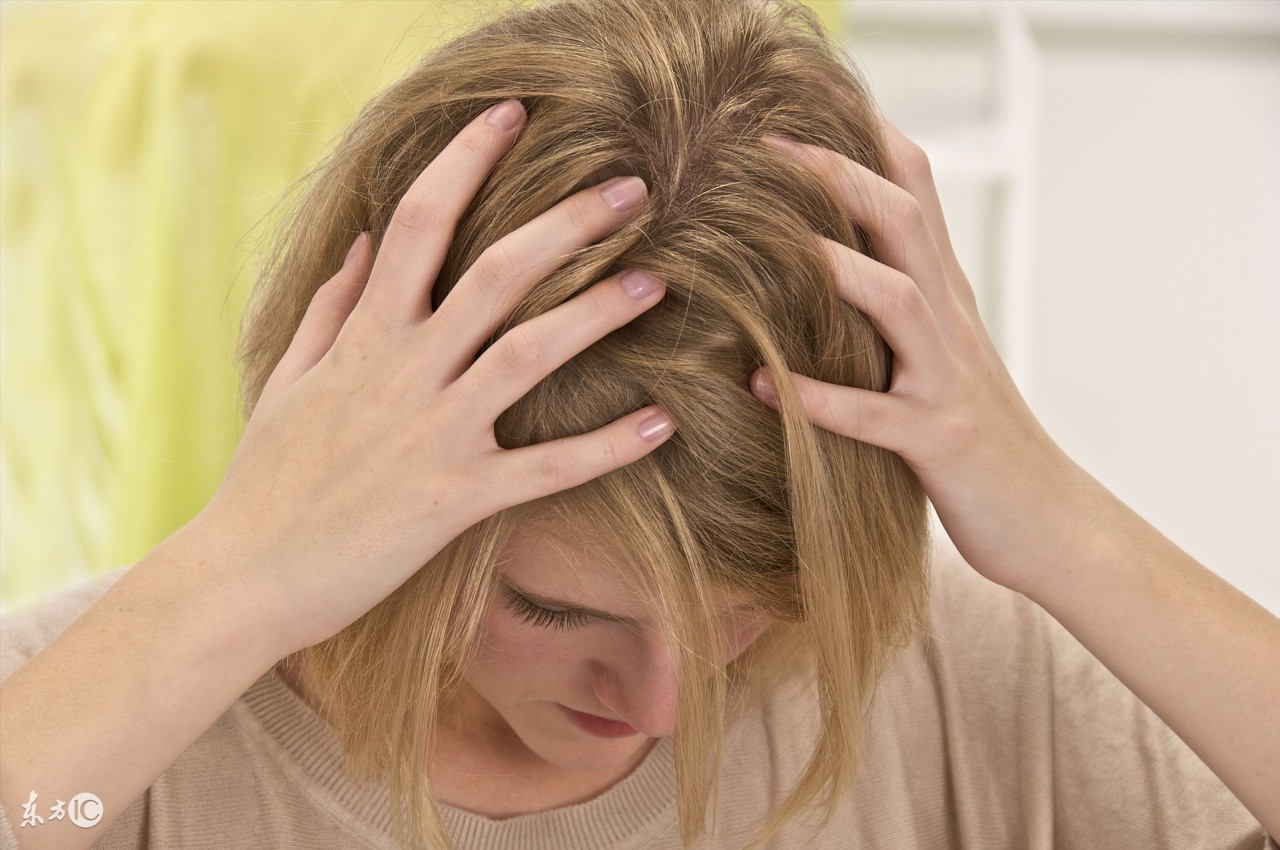 头皮屑多什么原因导致的,头上好多头皮屑是什么原因导致的