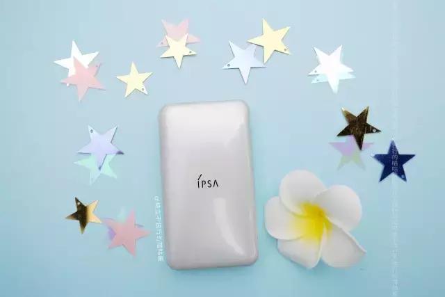 化妆和p图不能解决的方法,五分钟搞定的化妆视频不卡粉