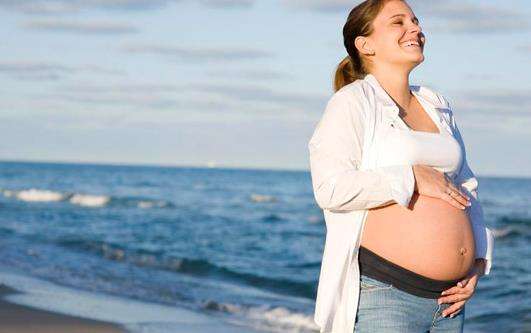 孕妇剖腹产跳楼事件,孕妇不给剖腹产跳楼