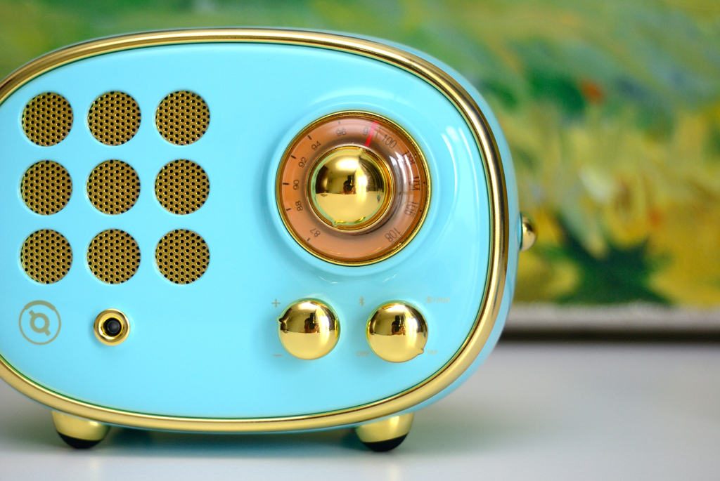 送女友猫王音箱,送女朋友礼物收音机可爱