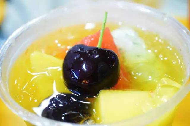 水果茶店有几种茶底,烂大街的水果