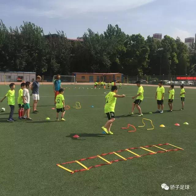 足球训练家长告知书,足球启蒙训练要注意什么