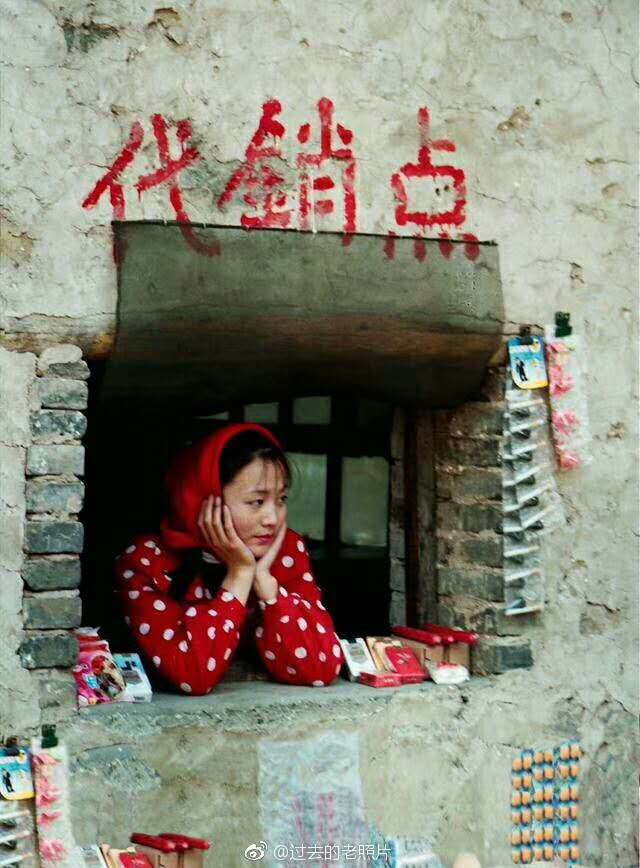 当你买几万元的包包其实在买什么,你舍得买一个两万块的包包吗