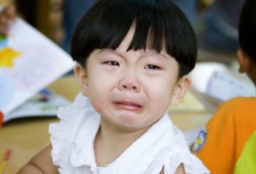 幼儿园不吃饭的小朋友怎么治,孩子在幼儿园不吃饭用什么妙招