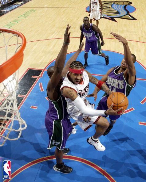 身高矮就打不了职业篮球吗,身高太矮了打谁都是错位怎么办