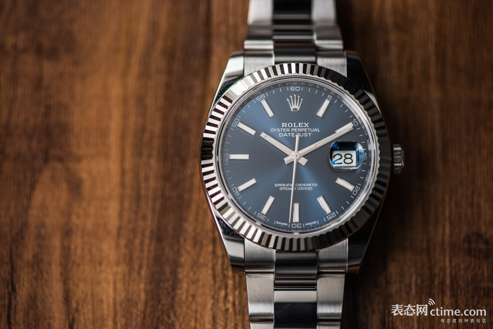 怎么鉴定阿玛尼满天星手表的真假,如何鉴定华为gt2手表是不是正品