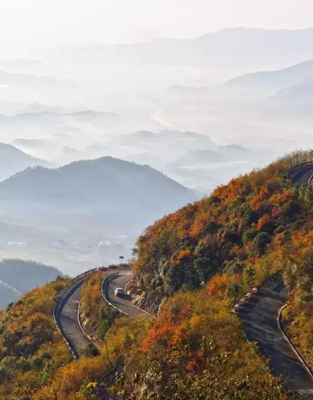 深山原始村落自驾游,大山深处古老村落自驾游