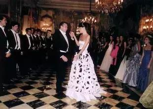 有脚气不在乎？国内五分之三的人困扰在这里上面