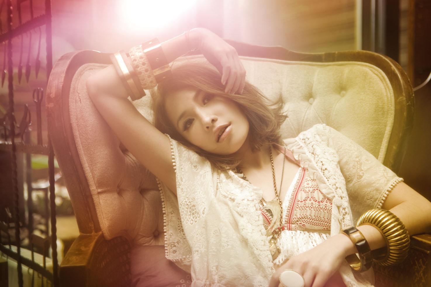 女人眼窝深显老怎么办，如何挽救重塑闪亮美眸？